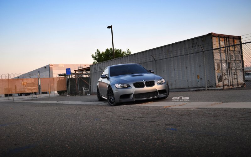 BMW f10 город ночь