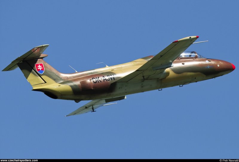 Aero l-29 Delfin