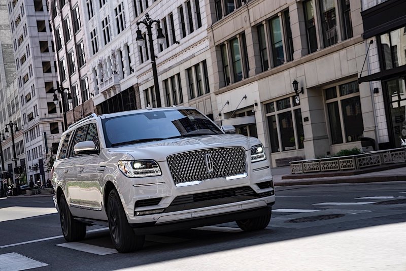 Lincoln Navigator 2021