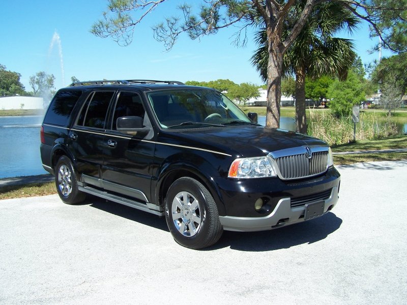 Lincoln Navigator 2003