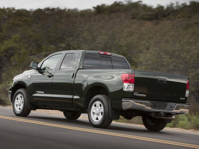 Toyota Tundra II