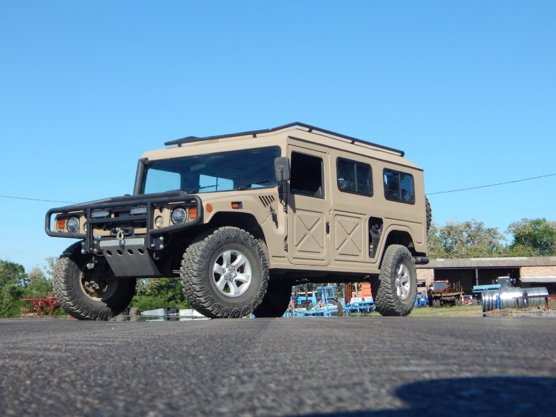 Toyota Mega Cruiser военный