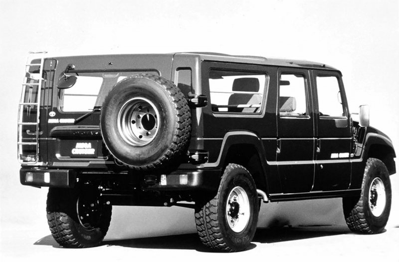 2.Toyota Mega Cruiser