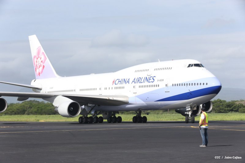 Боинг 747 400 Люфтганза