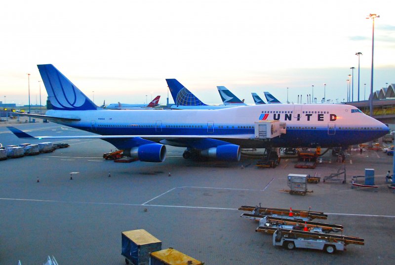 Конкорд и Боинг 747