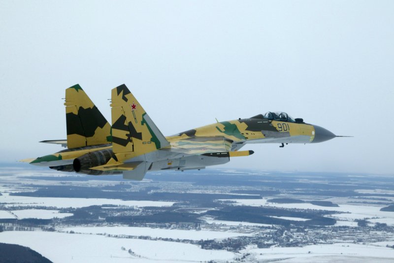 Самолёт Су-35