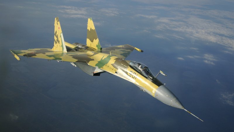 Су-35 — многоцелевой истребитель