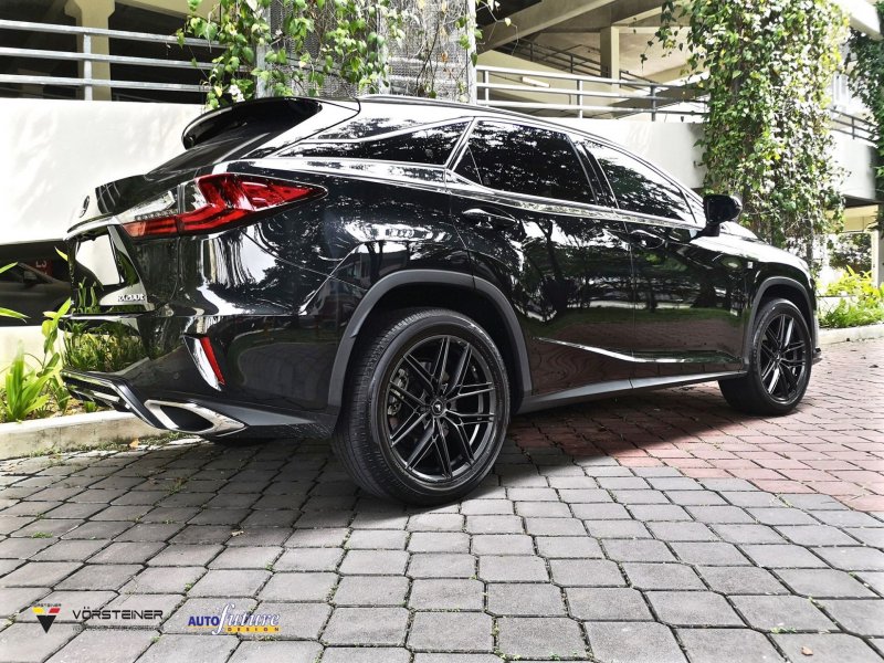Лексус i220