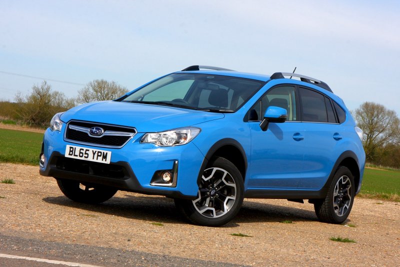 Subaru XV 2016 белый