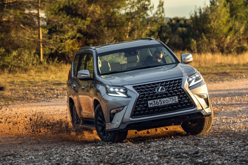 Джип Лексус GX 2020