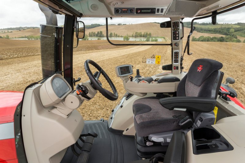 Massey Ferguson mf6713 трактор кабина