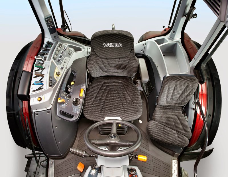 Valtra 234 кабина