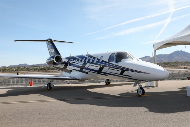 Cl30 самолет