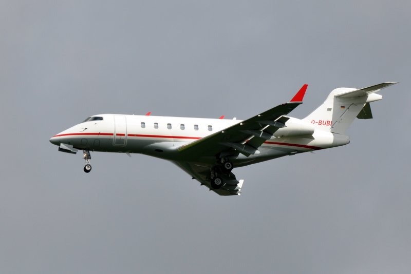 Cl30 самолет