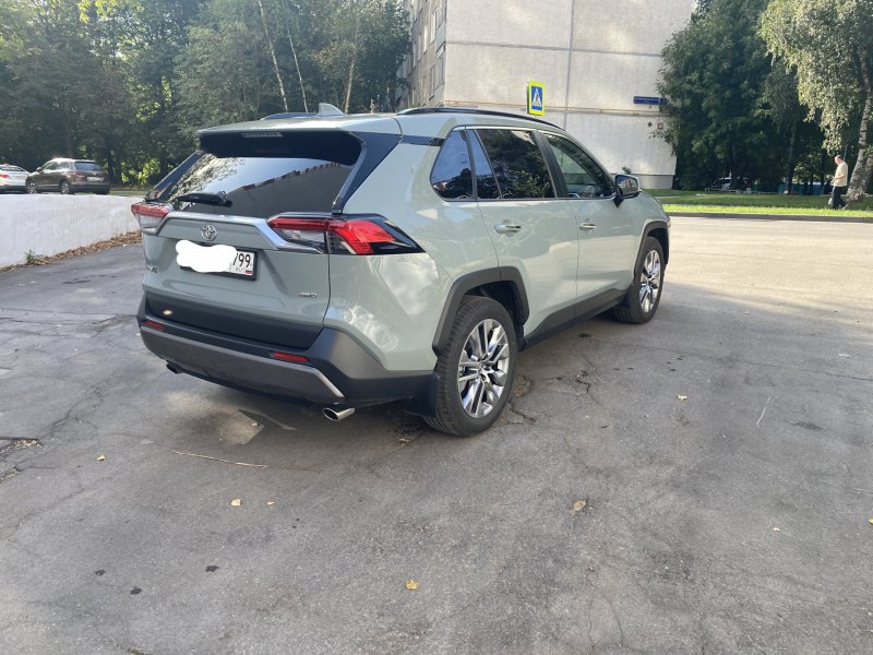 Toyota rav4 2020 черный металлик