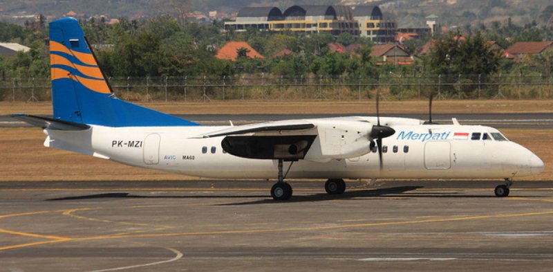 Самолет y-7h-500