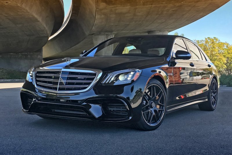 Mercedes s63 AMG