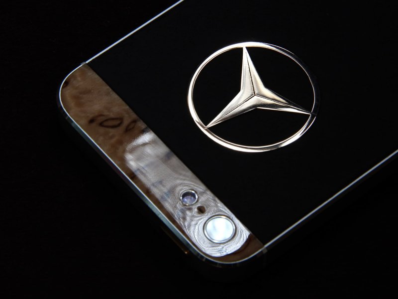 Mercedes-Benz на айфон