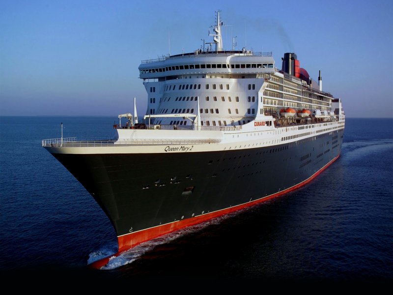 Лайнер Queen Mary 2