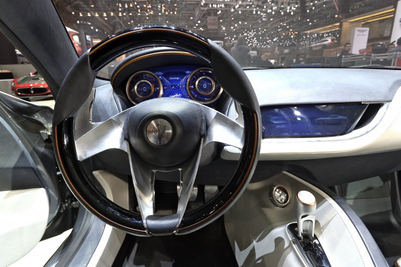 Руль Maserati Ghibli