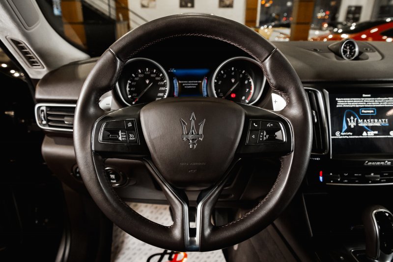 Maserati Alfieri Concept салон