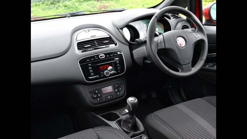 Fiat punto EVO салон