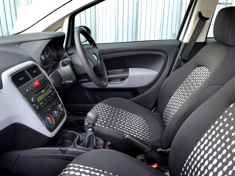 Fiat grande punto 1.4 салон