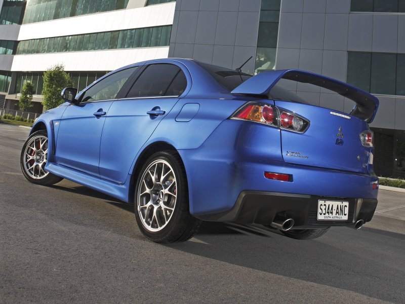 Mitsubishi Lancer 10 Blue