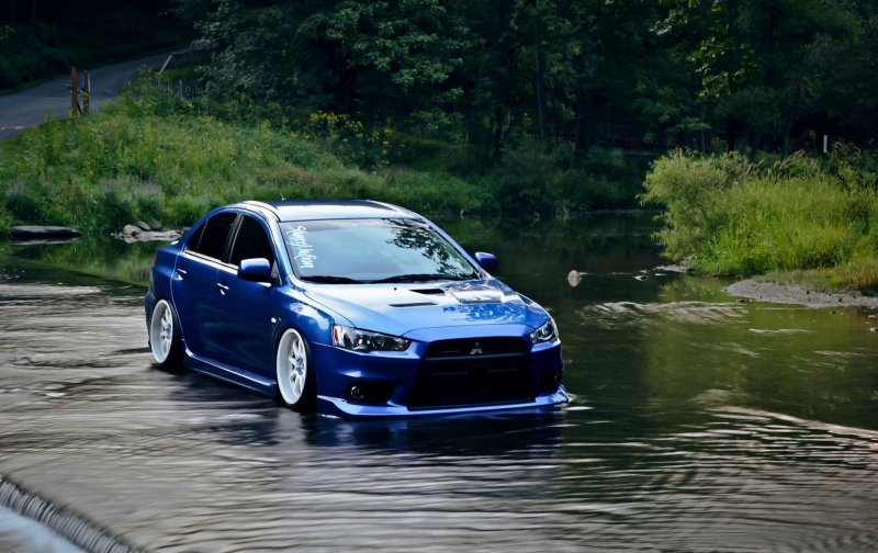 Mitsubishi Lancer Evolution x