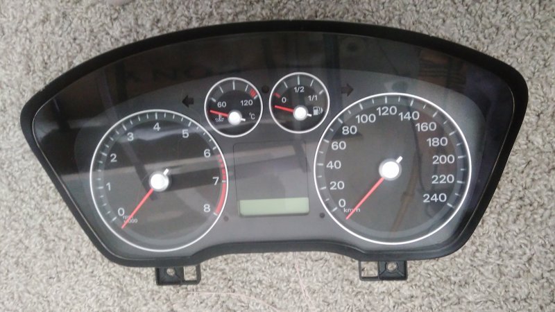 Ford Focus 2 Рестайлинг панель приборов