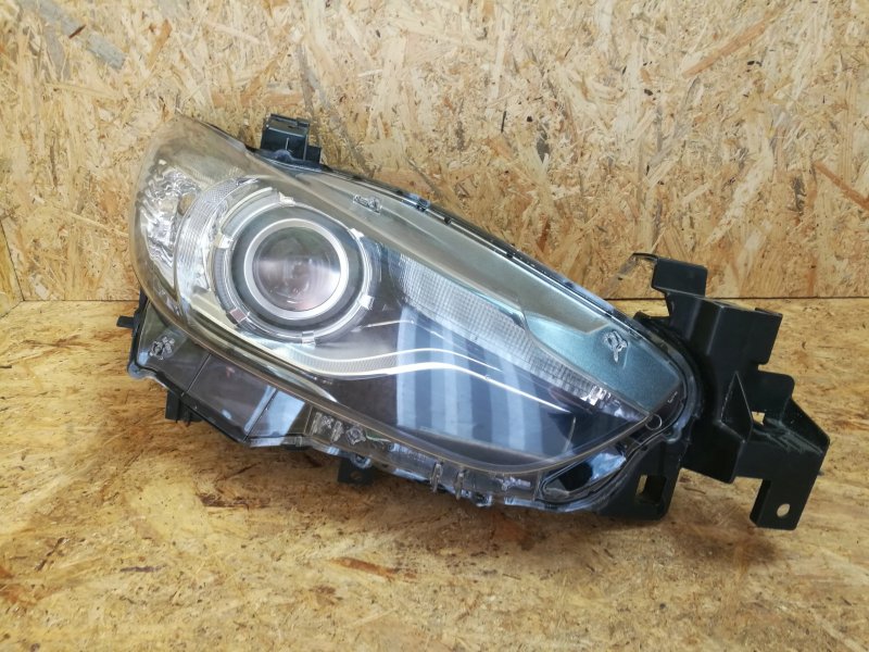 Фара Mazda 6 GJ