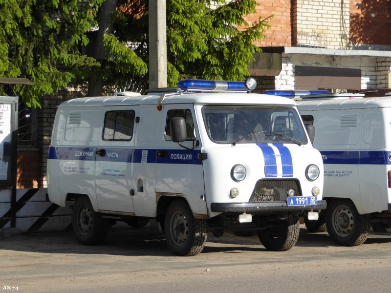 УАЗ 3909 милиция