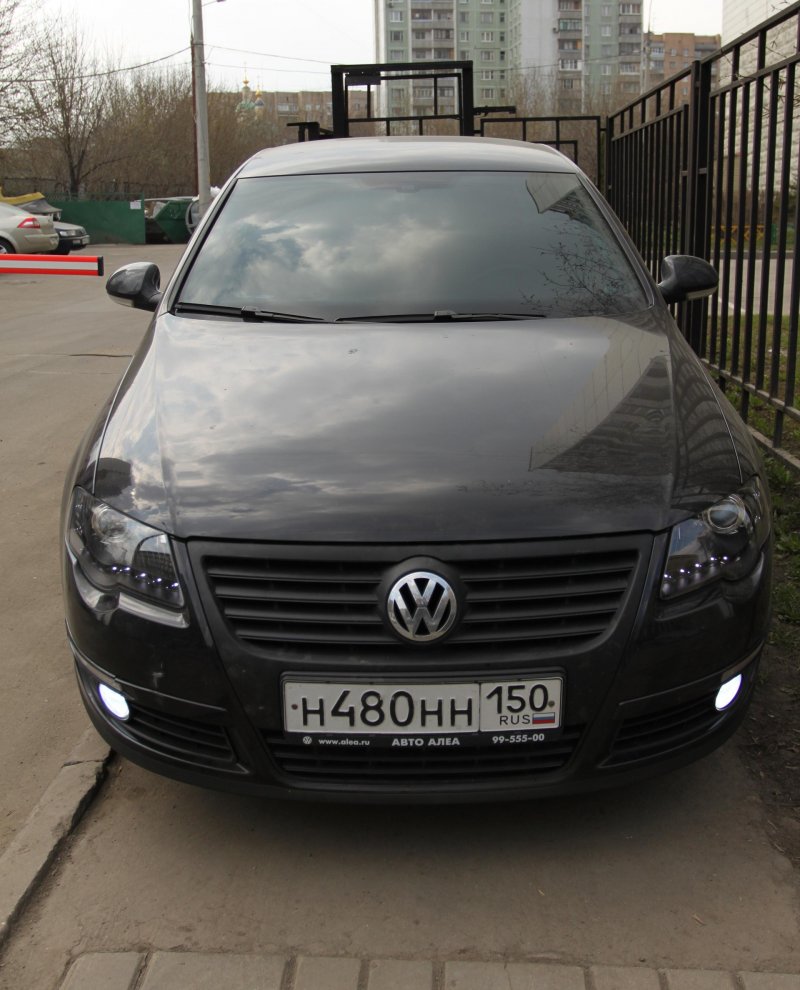 Passat b6 черный антихром