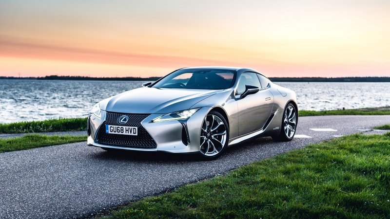 Lexus LC 500 Silver