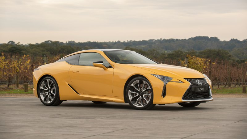 Lexus купе LC 500