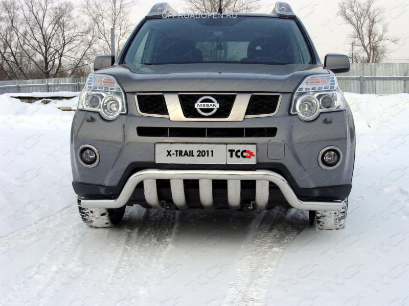 Защита переднего бампера Nissan x-Trail t31