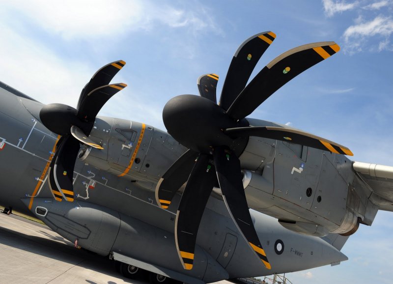 Турбовинтовой a400m