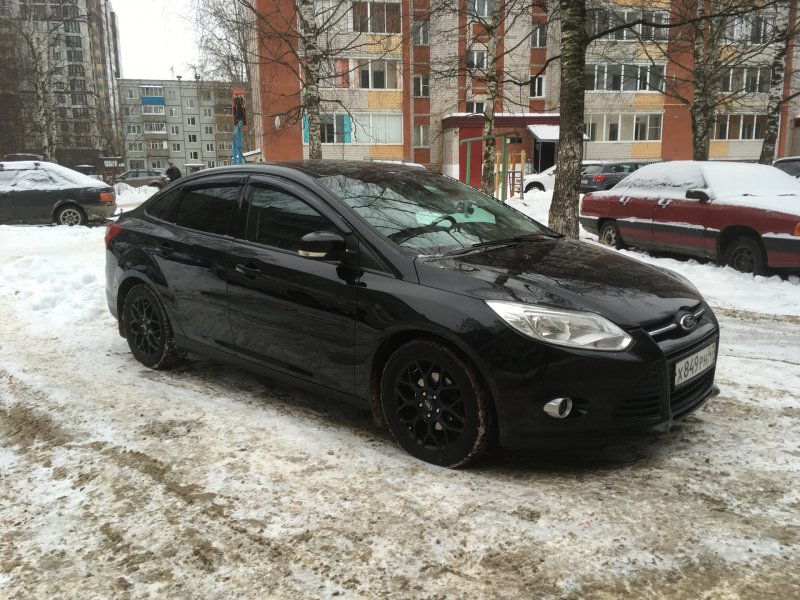 Ford Focus 3 Black Tuning
