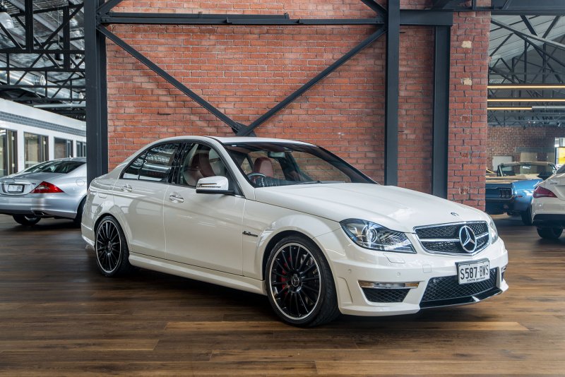 Mercedes c63 AMG 2012