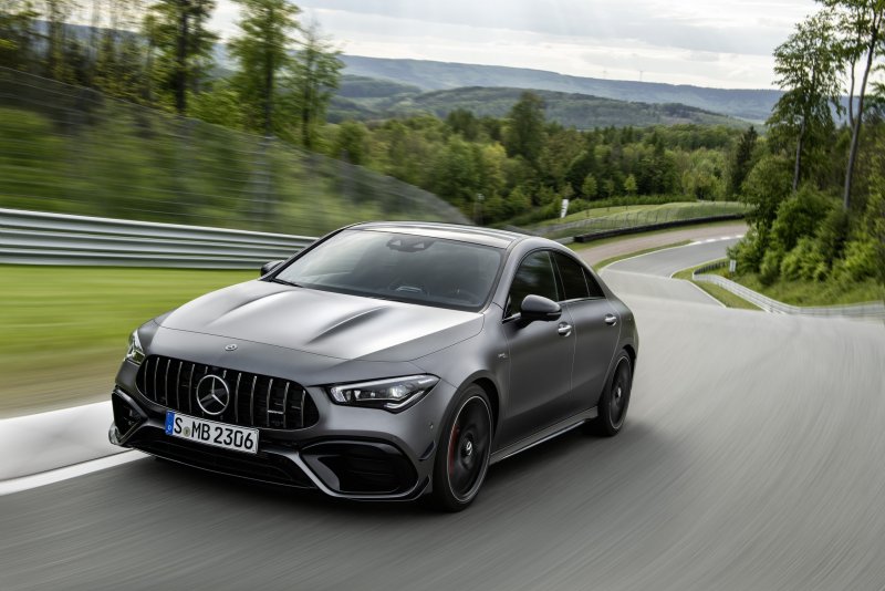 Мерседес CLA AMG 2020