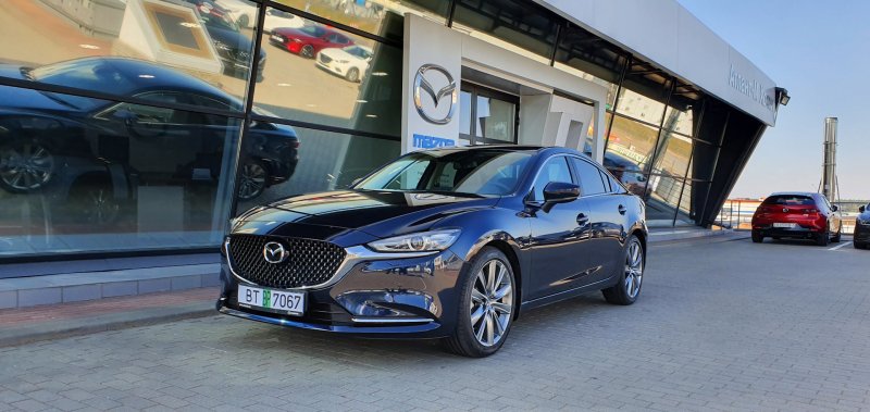 Mazda 6 Deep Crystal Blue 2020