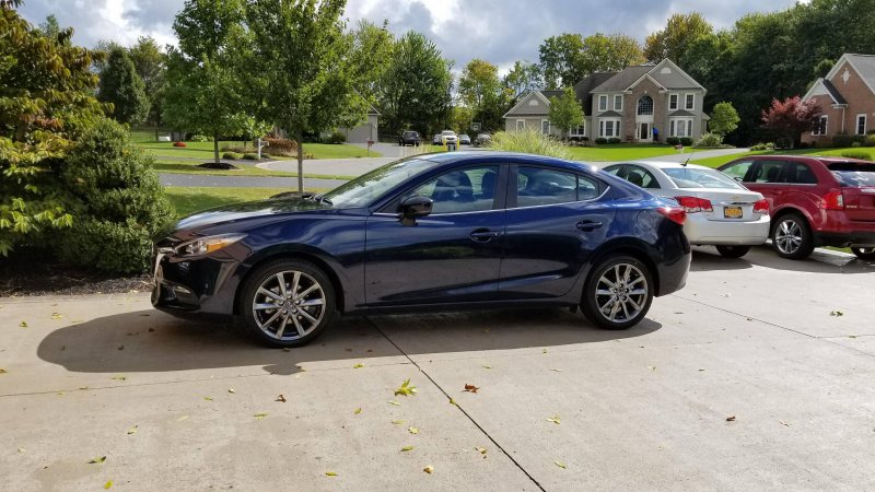 Mazda 6 Deep Crystal Blue