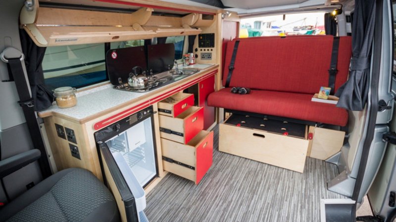 Volkswagen Transporter t3 Camper внутри
