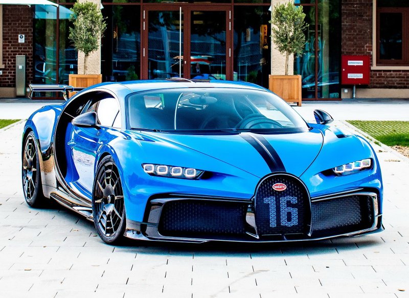 Bugatti Chiron Sport 110 ans