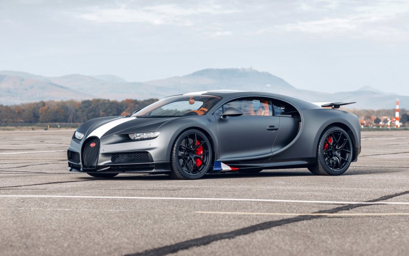 Автомобиль Bugatti Veyron 16.4