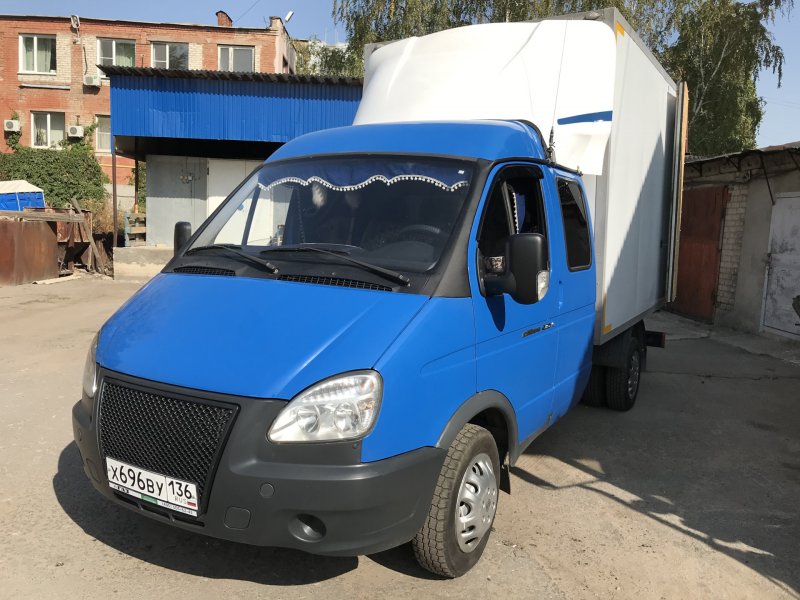 Hyundai h350 van