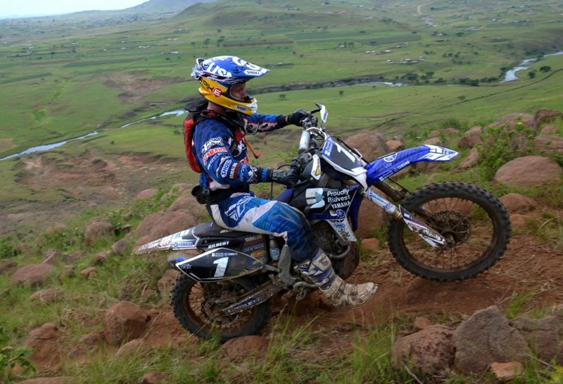 Дерт в полете Downhill Freeride