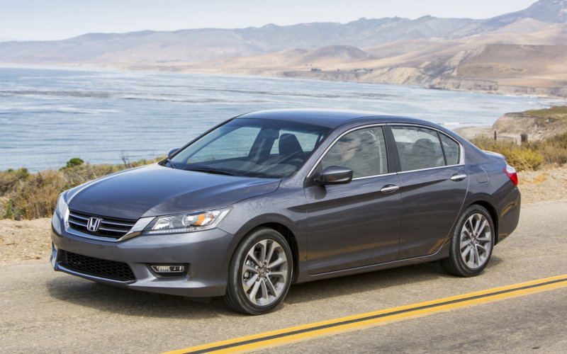 Honda Akkord 2013
