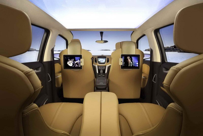 Opel Zafira Tourer интерьер