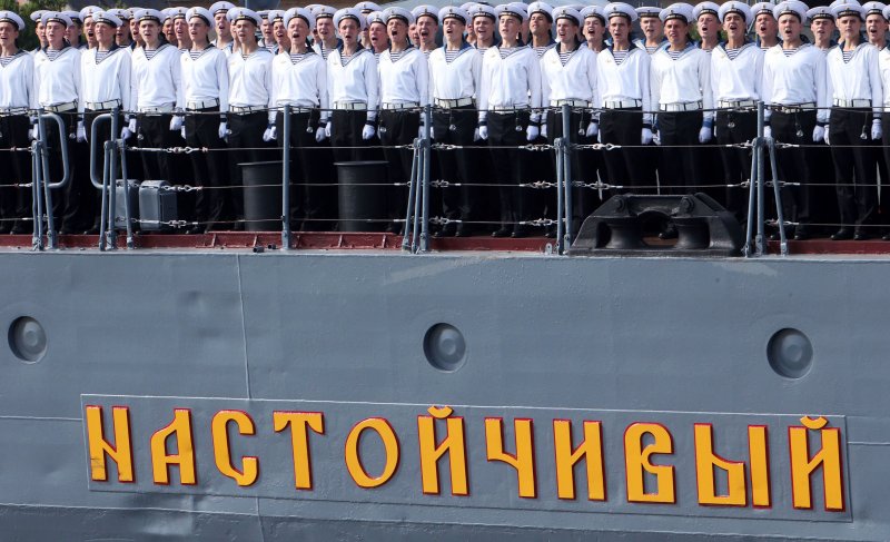 Эсминец настойчивый проекта 956 Сарыч